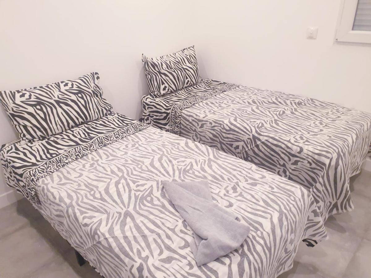 Appartements Renove 2023 Proche Aeroport 5Min, Gare Sncf 2 Min, Tramway Au Pied De L'Immeuble , Parking Possible, Renovated Apartments 2023 Near The Airport 5 Min, Train Station 2 Min, Tram Next To The Building 1 Min, Parking Possible Nizza Kültér fotó